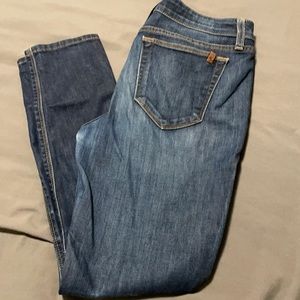 Joe’s skinny ankle 29